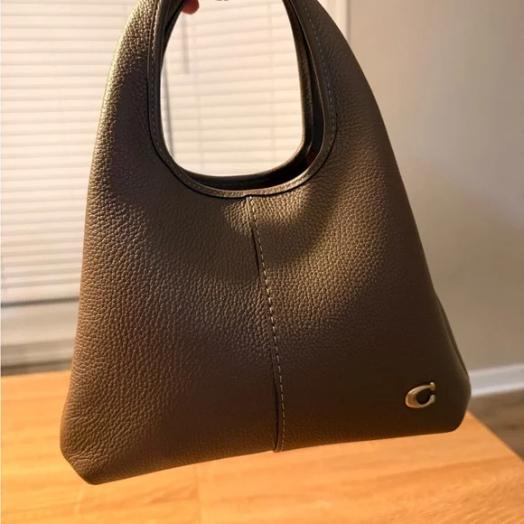 Coach Lana 23 in dark stone - Picture 2 of 7